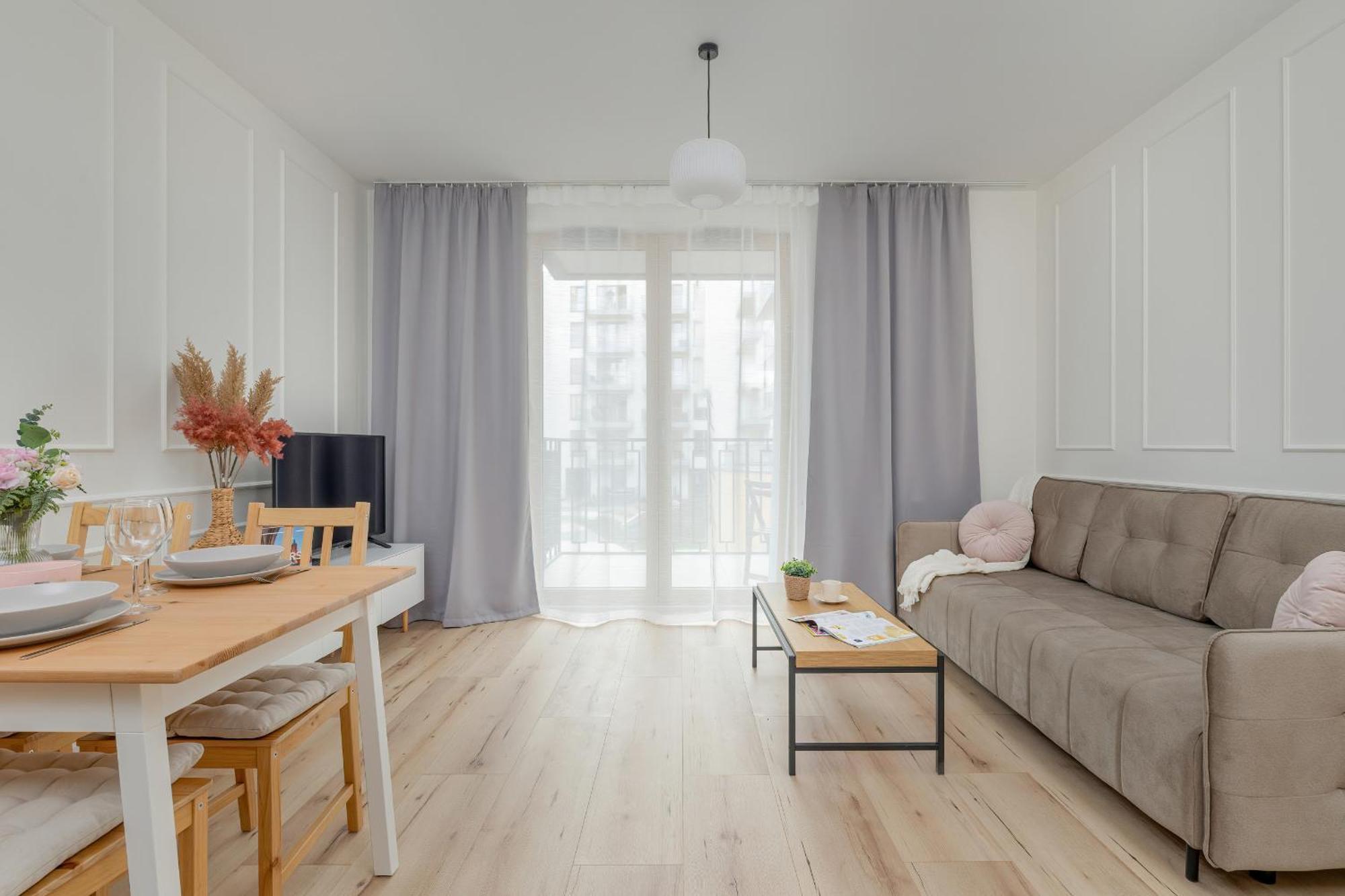 Cozy Apartment Orawska With Balcony By Noclegi Renters 克拉科夫 外观 照片